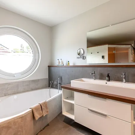 Fischer Sien Huus-4 By Interhome *